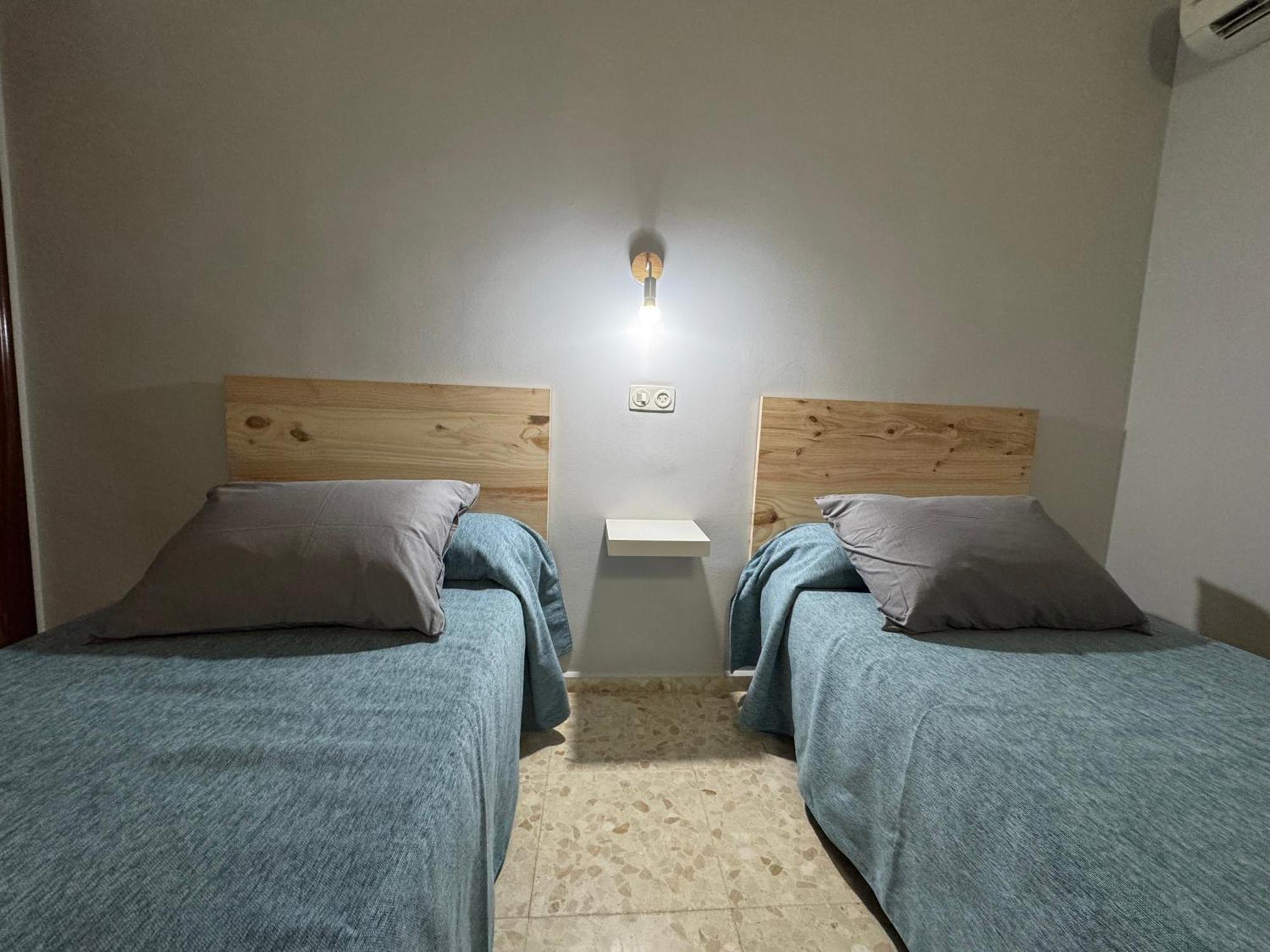 Hostal Miramar Los Canos De Meca Ngoại thất bức ảnh